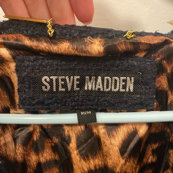 Steve Madden (ModCloth) dramatic hood navy coat - Picture 7 of 8
